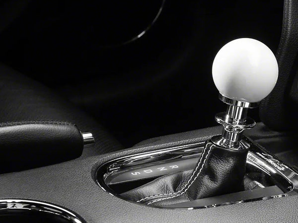 HUSTLE PERFORMANCE AUTOMATIC SHIFTER HANDLE - WHITE (15-23)