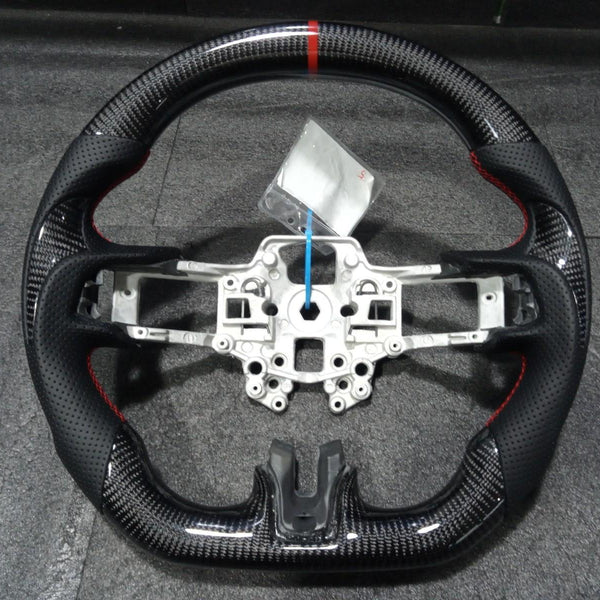 Mustang Venom - Black Carbon Fiber w Nappa Steering Wheel
