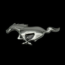 Mustang Replacement grille badge (Metal) - Chrome